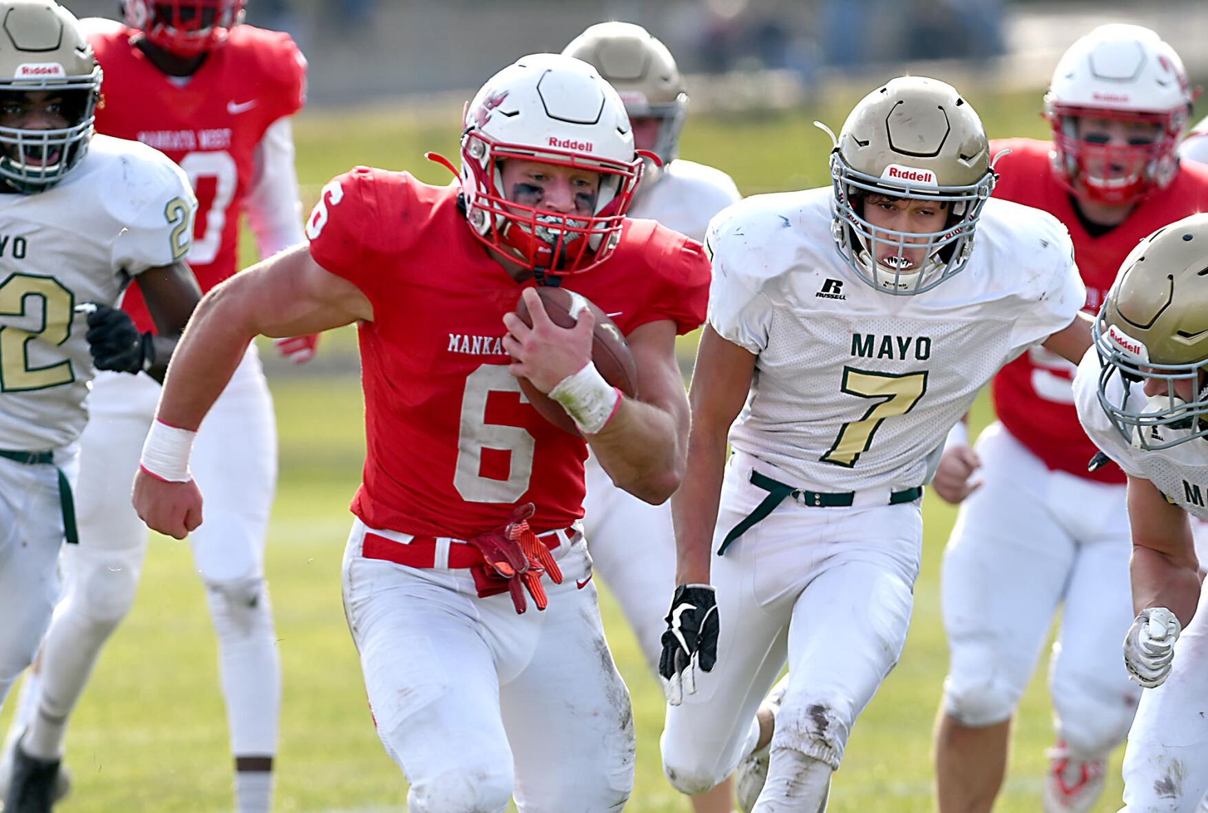 Mankato West football v. Rochester Mayo 1